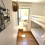 Les Pins Bleus By Interhome Διαμέρισμα Σαιντ-Μαξίμ