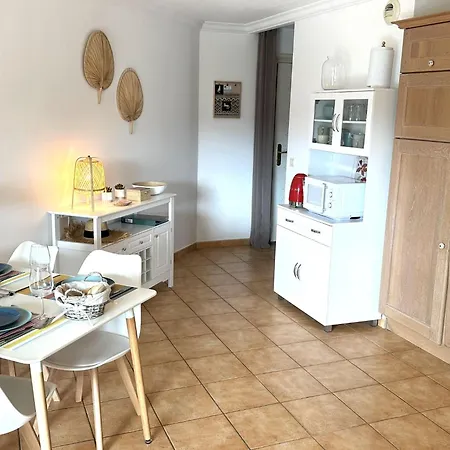 Διαμέρισμα Les Pins Bleus App-02 By Interhome