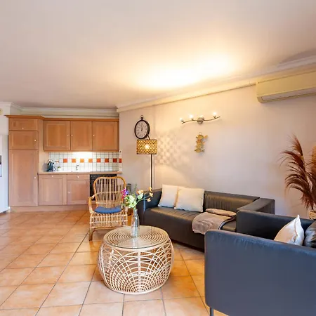 Les Pins Bleus App-02 By Interhome *